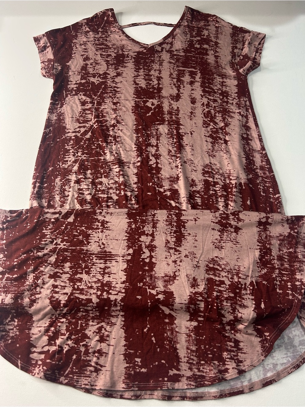 LuLaRoe Short Sleeve V-Neck Velvet Burnout Tunic - Maroon & Blush